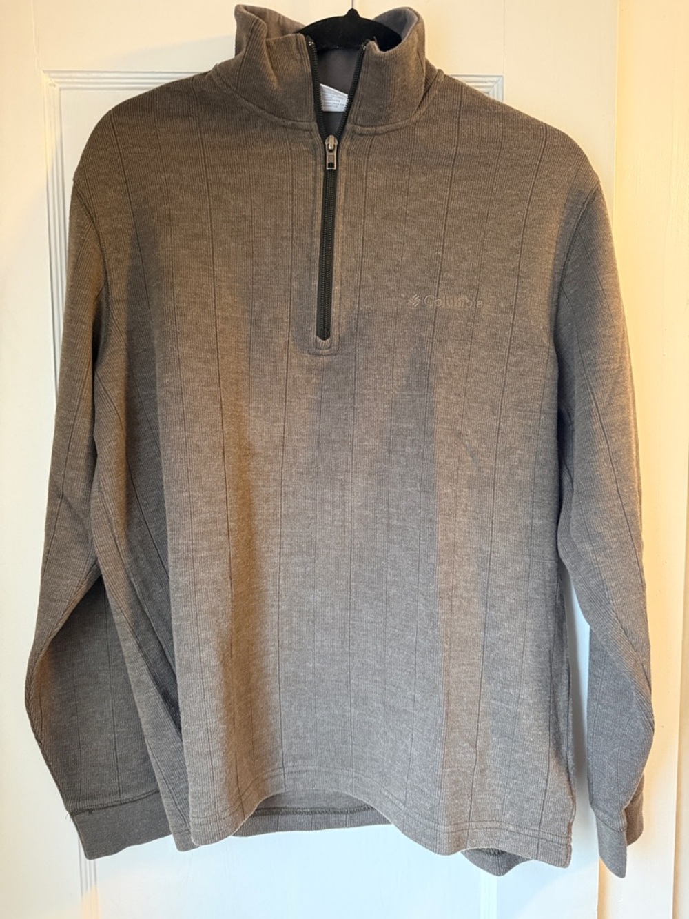 Columbia Men's Heather Gray Half-Zip Pullover Sweater